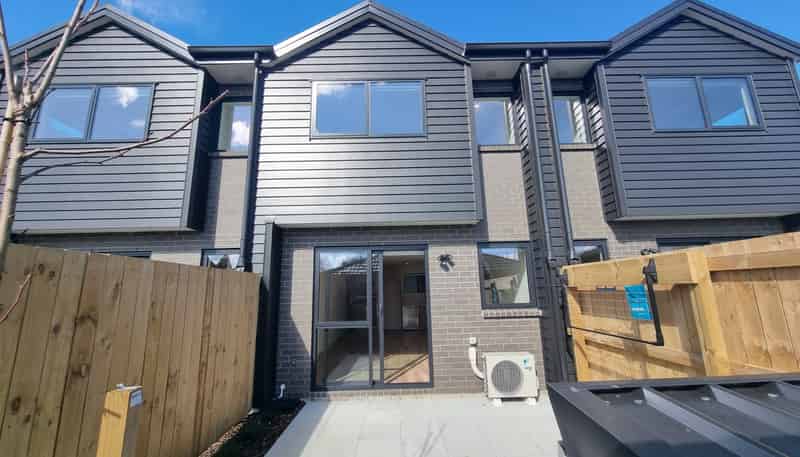 9/25 Childs Avenue, Pukekohe