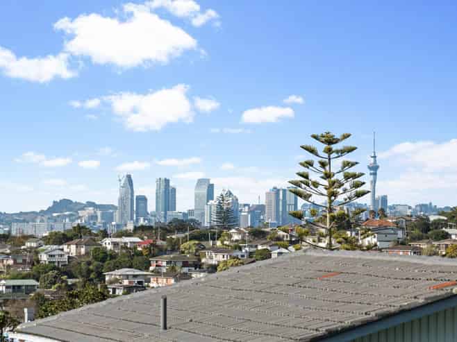 10 Marcel Place, Glenfield