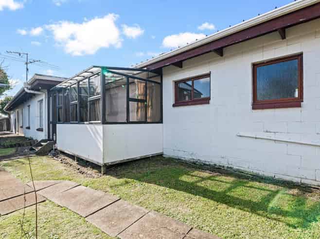 10 Marcel Place, Glenfield