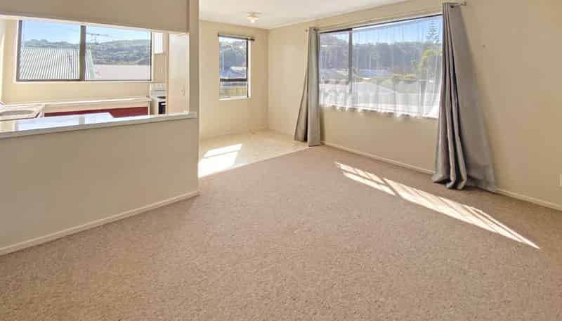1B East Grove, Alicetown