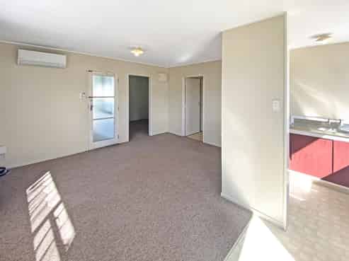 1B East Grove, Alicetown