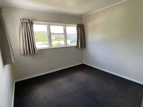10/1356 High Street, Taita