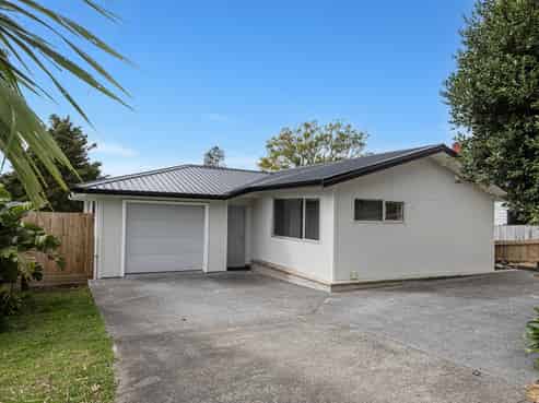 60 King Street, Hikurangi