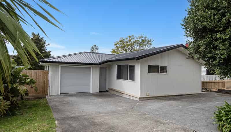 60 King Street, Hikurangi