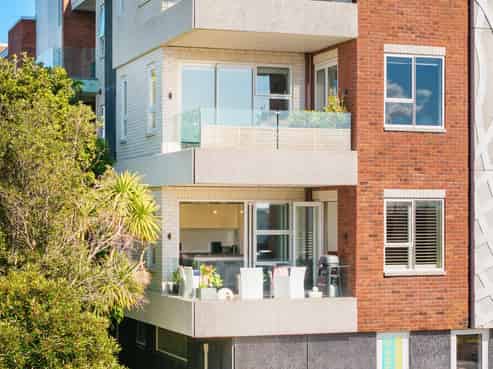 102/54 Surrey Crescent, Grey Lynn
