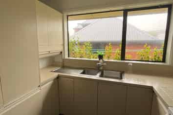 1/412 Memorial Avenue, Burnside