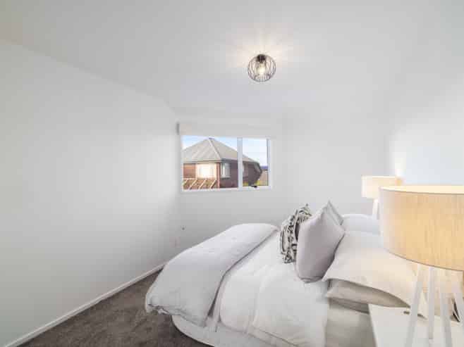 212B Springfield Road, Saint Albans