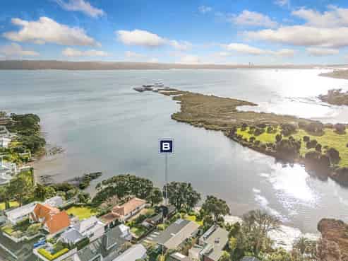 9A Lynch Street, Point Chevalier