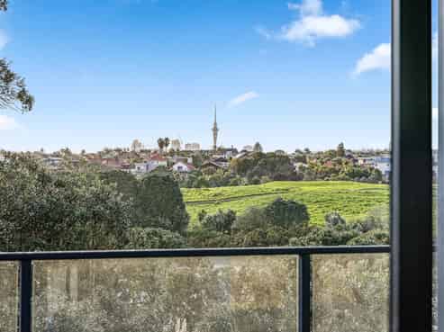 9A Lynch Street, Point Chevalier
