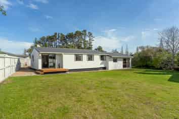 109 Karaka Place, Matarangi