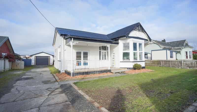 27 Arthur Street, Winton