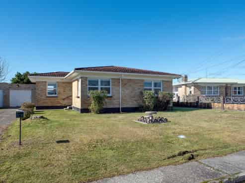 4 Allan Street, Glenholme