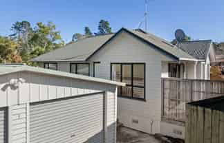 8A Coey Place, Glen Eden