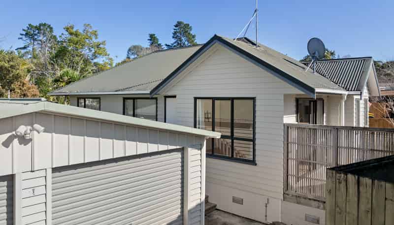 8A Coey Place, Glen Eden