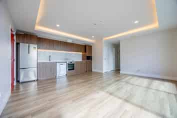 603/22 Library Lane, Albany