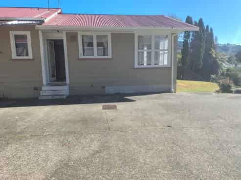 254 Sunset Road, Sunnybrook