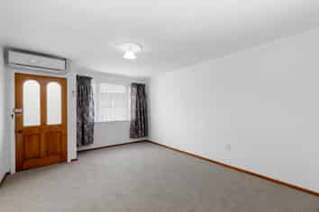 8A Stamford Grove, Avalon