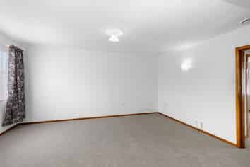 8A Stamford Grove, Avalon