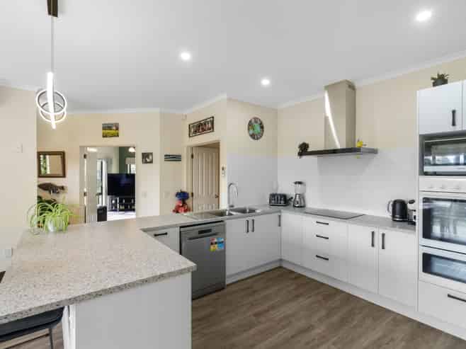 6 Hillcrest Lane, Levin