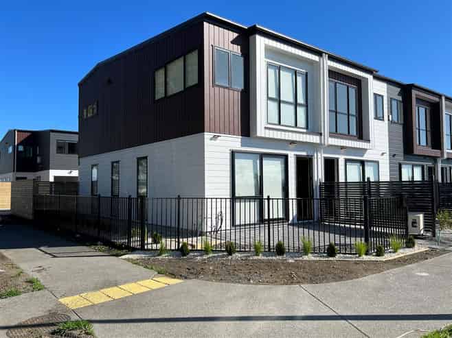  13 Aramata Road, Takanini