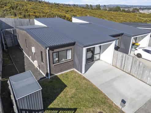 27A Poruru Close, Papakura