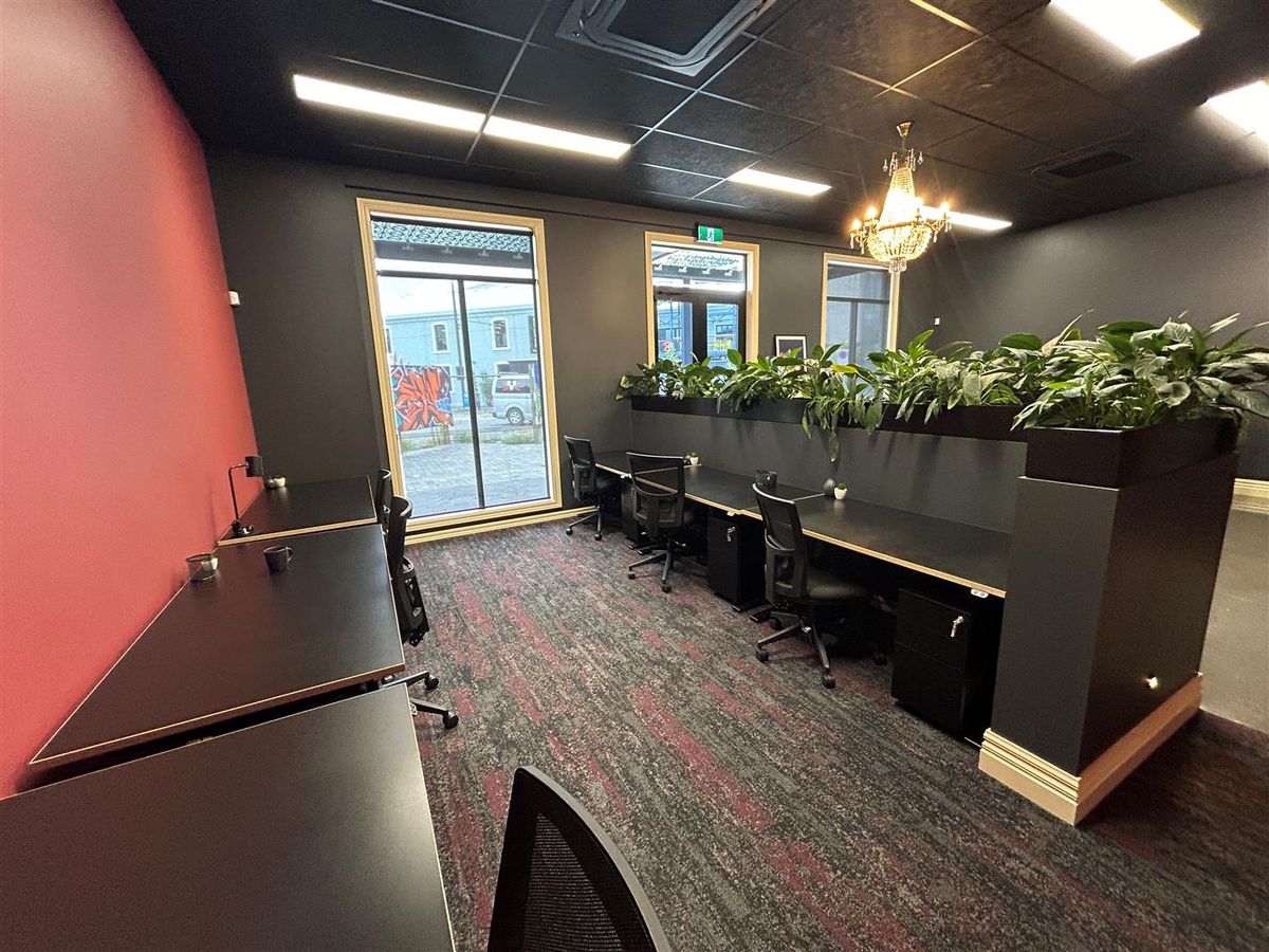 CBD Office Oozing With Character - Ansicht 6