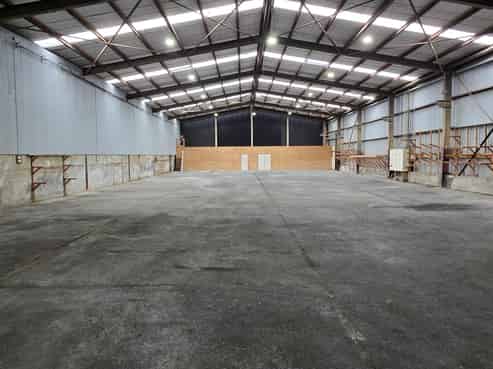 EXCEPTIONAL WAREHOUSE AND YARD OPPORTUNITY
