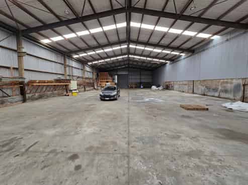 EXCEPTIONAL WAREHOUSE AND YARD OPPORTUNITY
