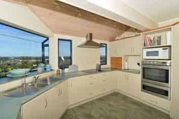 1 Claude Street, Mangawhai Heads