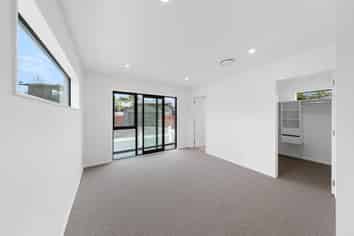 41 Golf Road , New Lynn