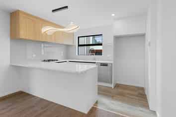 41 Golf Road , New Lynn