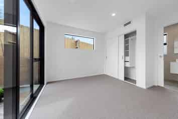 41 Golf Road , New Lynn