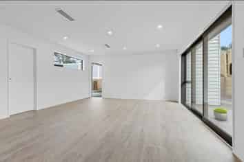 41 Golf Road , New Lynn