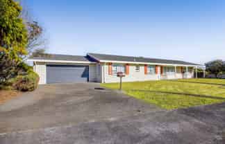 65 Murray Avenue,, Hawera