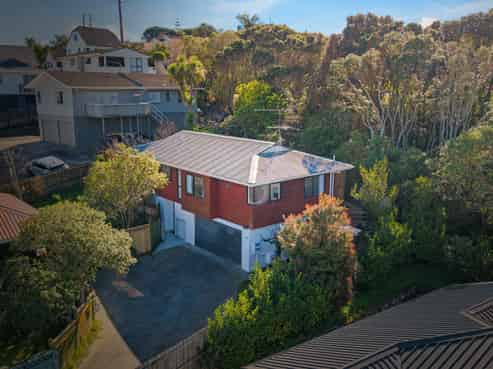 18B Atlantis Place, Totara Vale