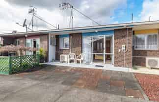 16B Kent Street, Levin
