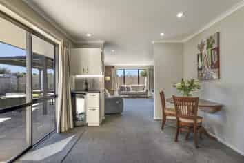 16 Monaco View, Stoke