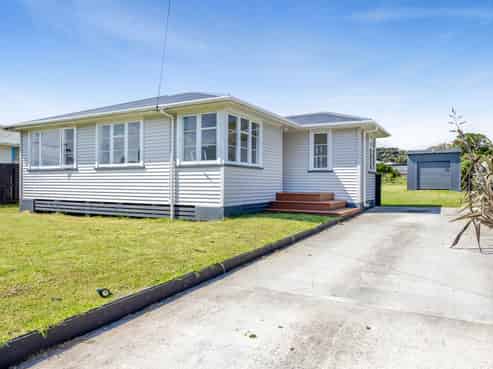 22 Elizabeth Street, Patea