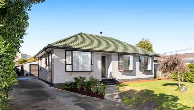 36 Gould Crescent, Woolston