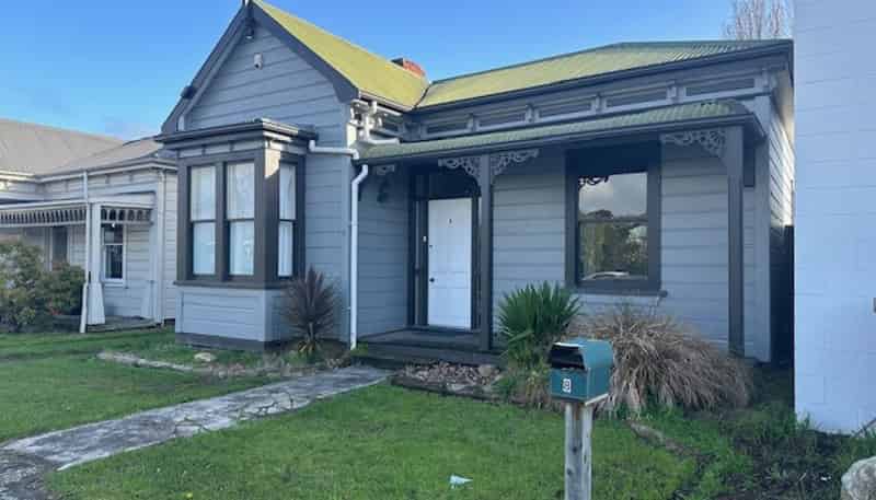 8 Bourke Street, Palmerston North