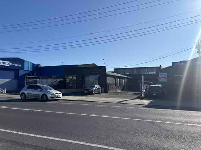 Versatile Central Industrial For Lease