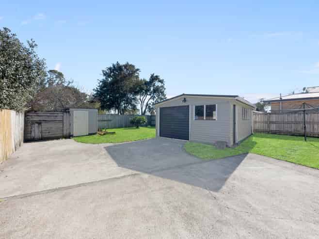 202 Mahoe Street, Melville
