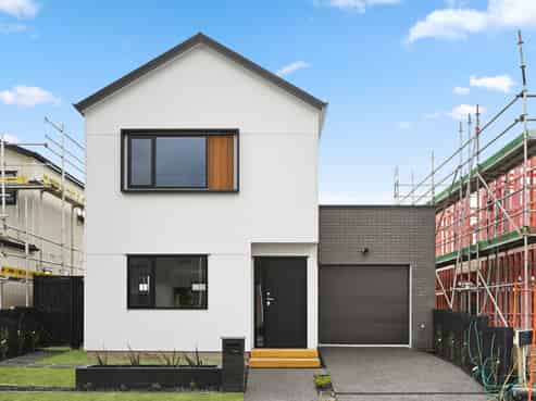 6 Earp Crescent, Chartwell