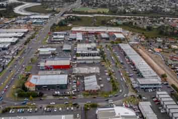 Hospitality / Retail Opportunity with Exposure