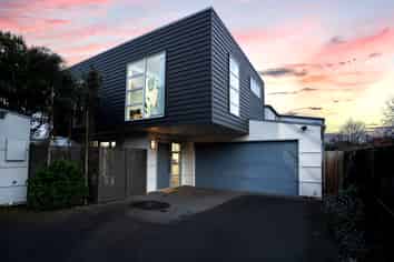 64B Fairfield Avenue, Addington