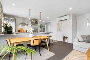 64B Fairfield Avenue, Addington