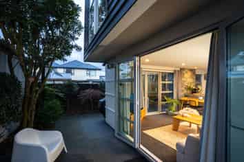 64B Fairfield Avenue, Addington