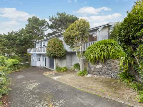14 Glen Alton Avenue, Paparangi