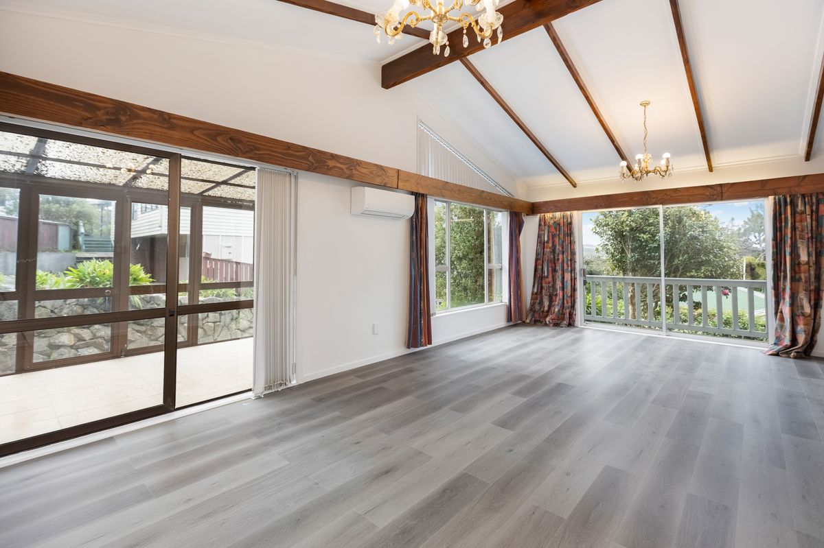 250SQM PAPARANGI FAMILY HOME - Ansicht 2