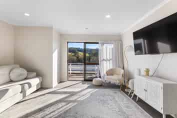 489 Kaikorai Valley Road, Bradford